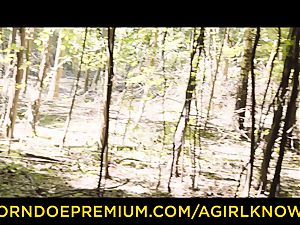 A girl KNOWS - super-fucking-hot Angel Piaff drills stunner in the forest